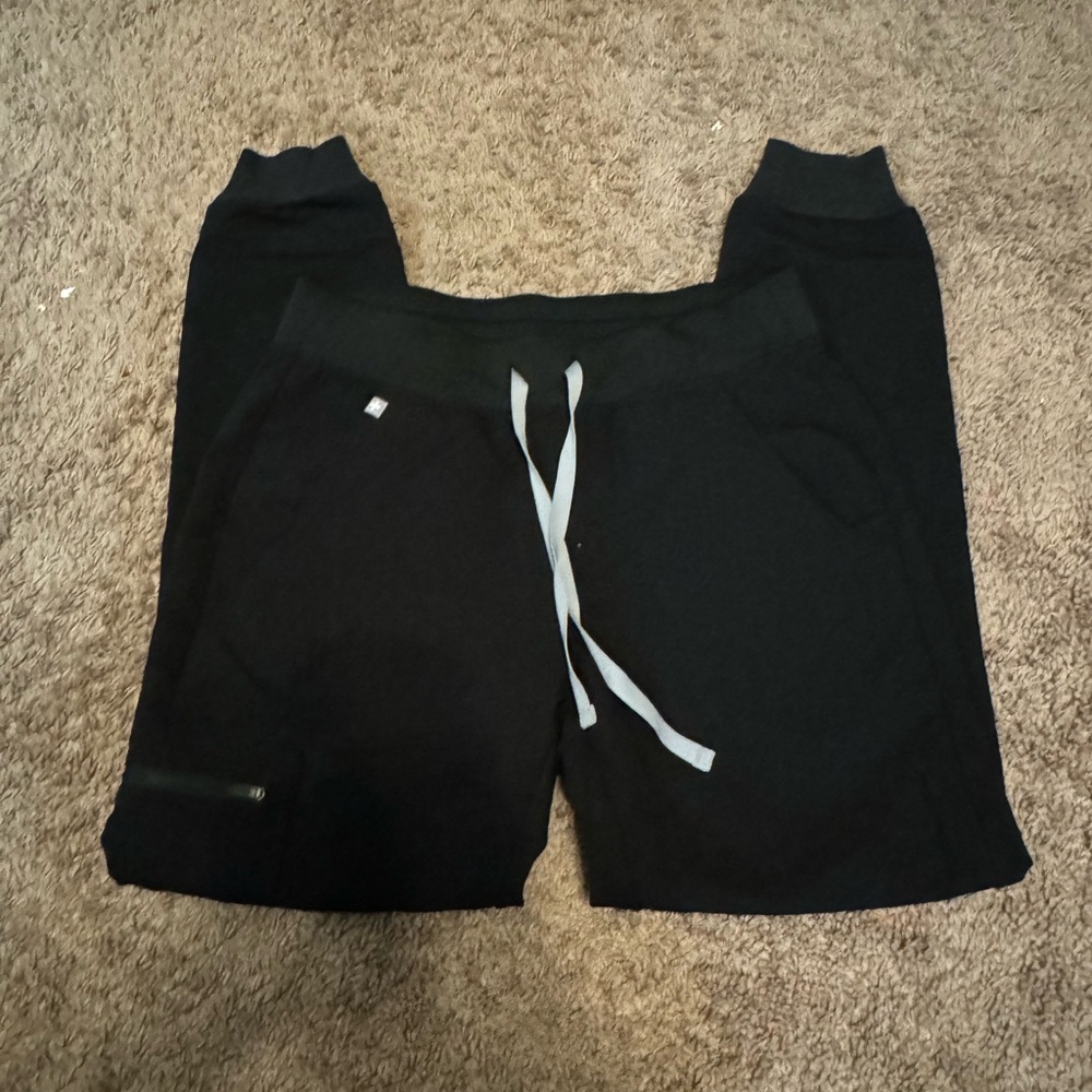 figs zamora jogger